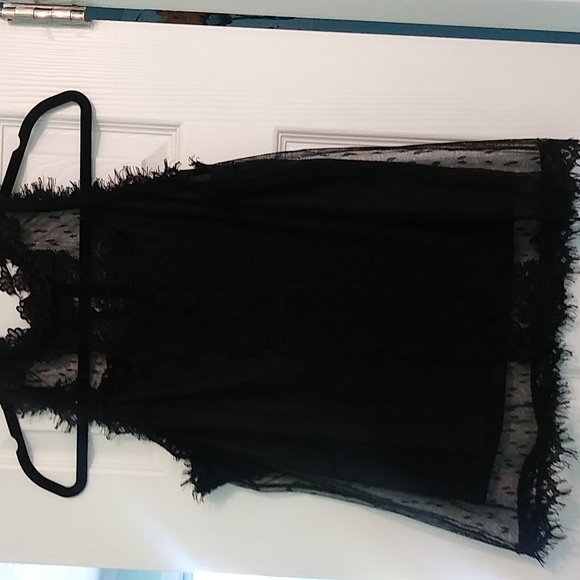 Cropped Lace Top Size L - Picture 2 of 9